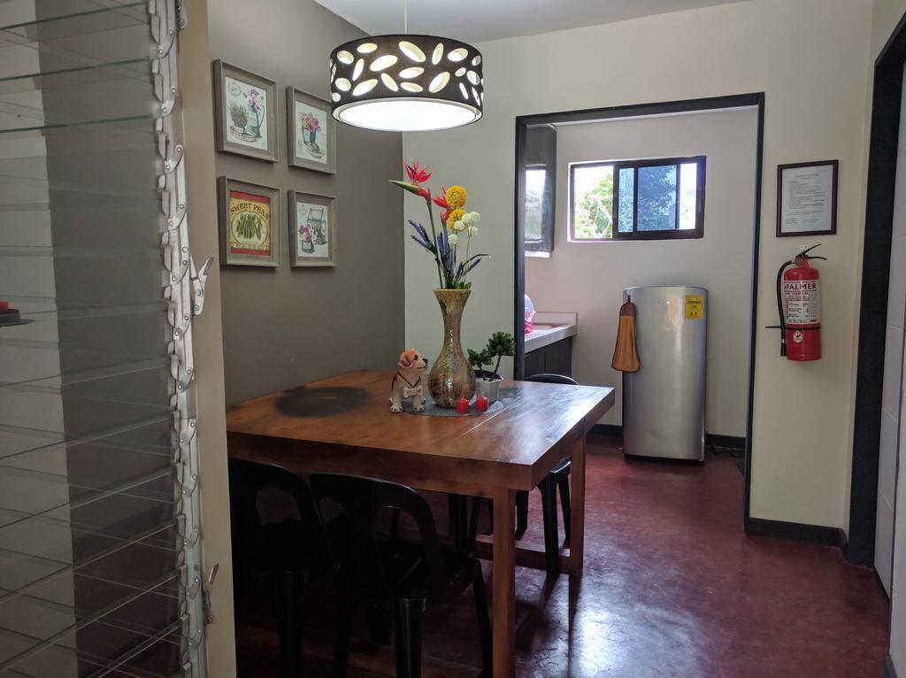 Anabelle Residence Dumaguete City Exterior foto